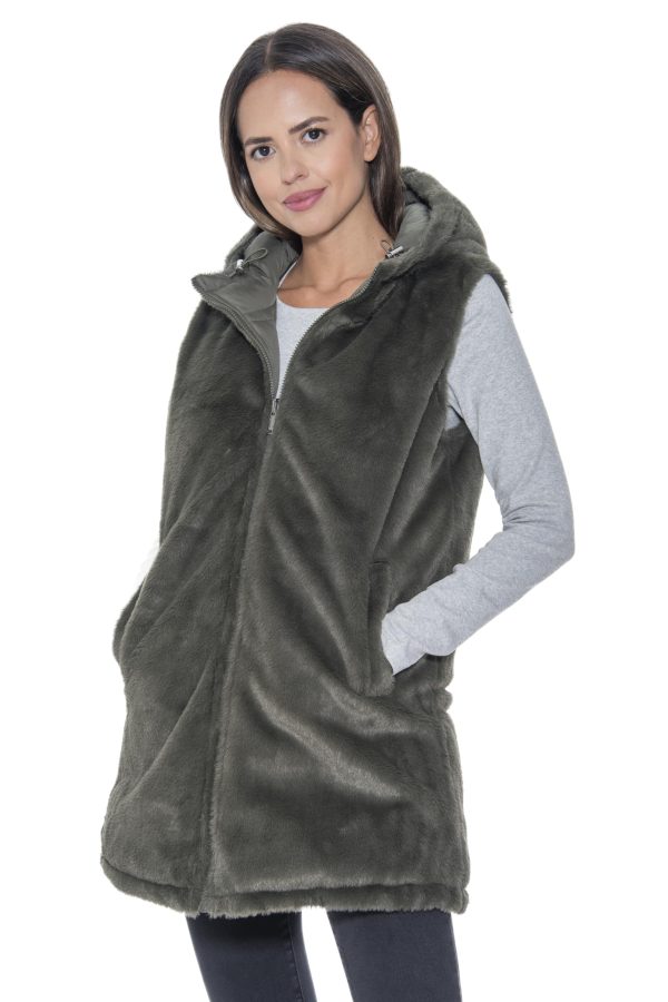 S.E.B Women's Long Reversible Puffer Vest with Hood, Puffy Sleeveless Vest Reverses to Lux Faux Fur for Winter and Fall