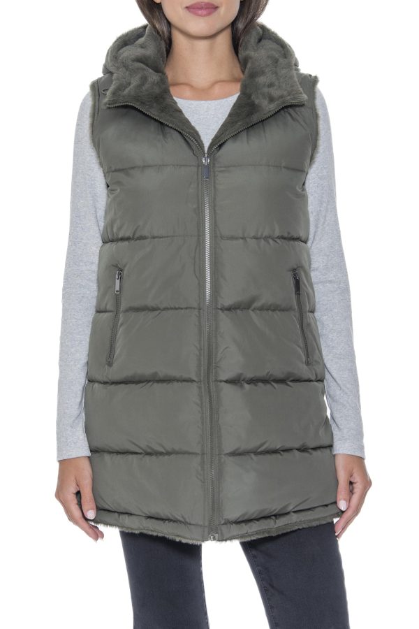 S.E.B Women's Long Reversible Puffer Vest with Hood, Puffy Sleeveless Vest Reverses to Lux Faux Fur for Winter and Fall